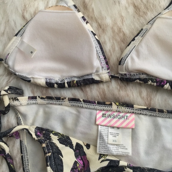 Insight string bikini swim set - size XS / 6 AU - Picture 5 of 5